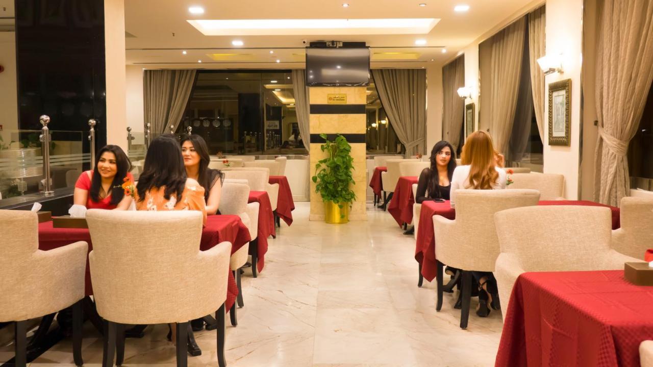 Manama Tower Hotel Екстер'єр фото